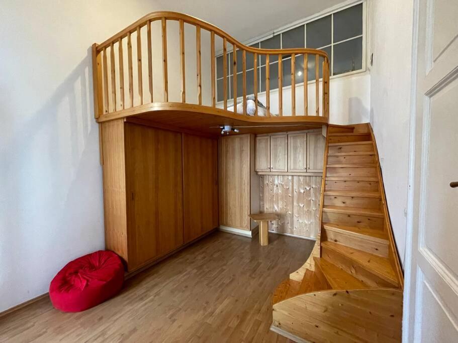 Geraeumige Altbauwohnung Im Zentrum Грац Экстерьер фото
